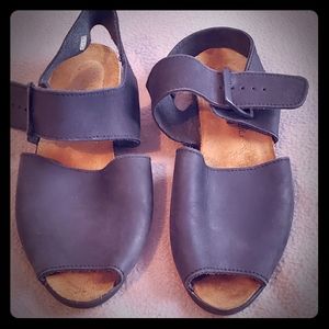 Naot black leather sandals size 37